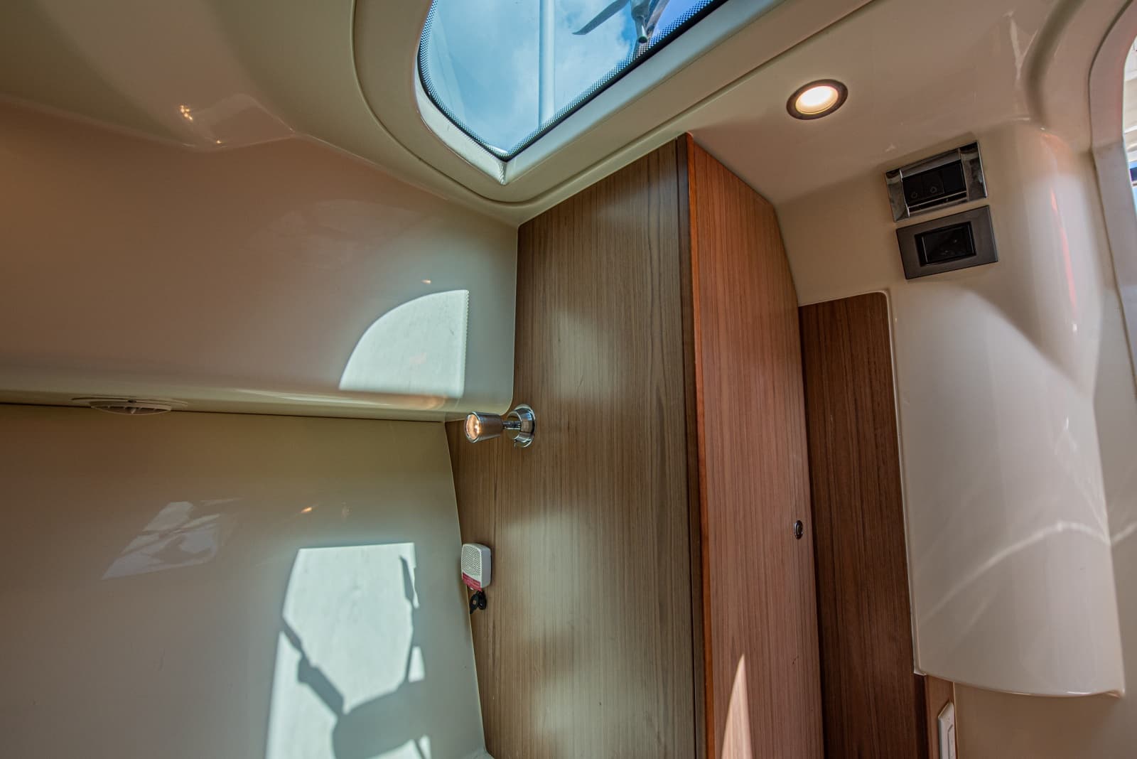 2022 Chris-Craft Launch 35 GT - Photo 29
