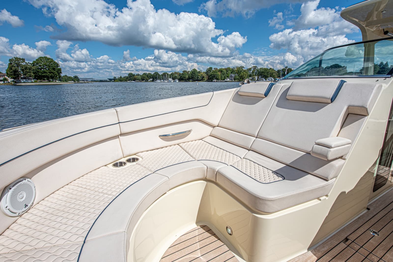 2022 Chris-Craft Launch 35 GT - Photo 21