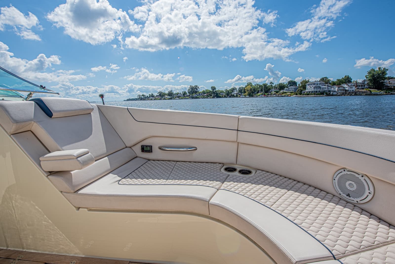 2022 Chris-Craft Launch 35 GT - Photo 20