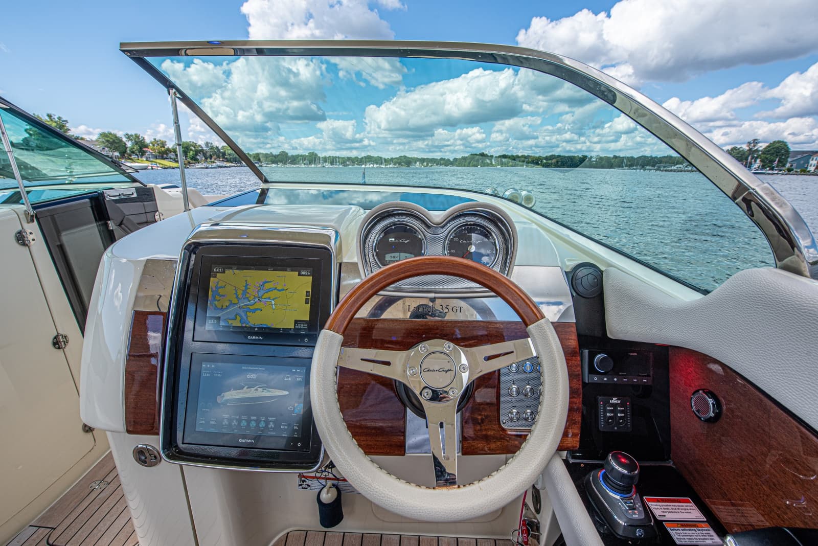 2022 Chris-Craft Launch 35 GT - Photo 32