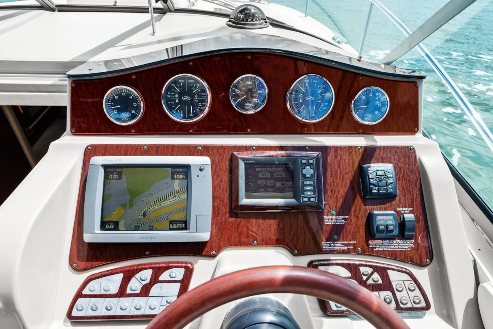 2009 Sea Ray 310 Sundancer - Photo 45