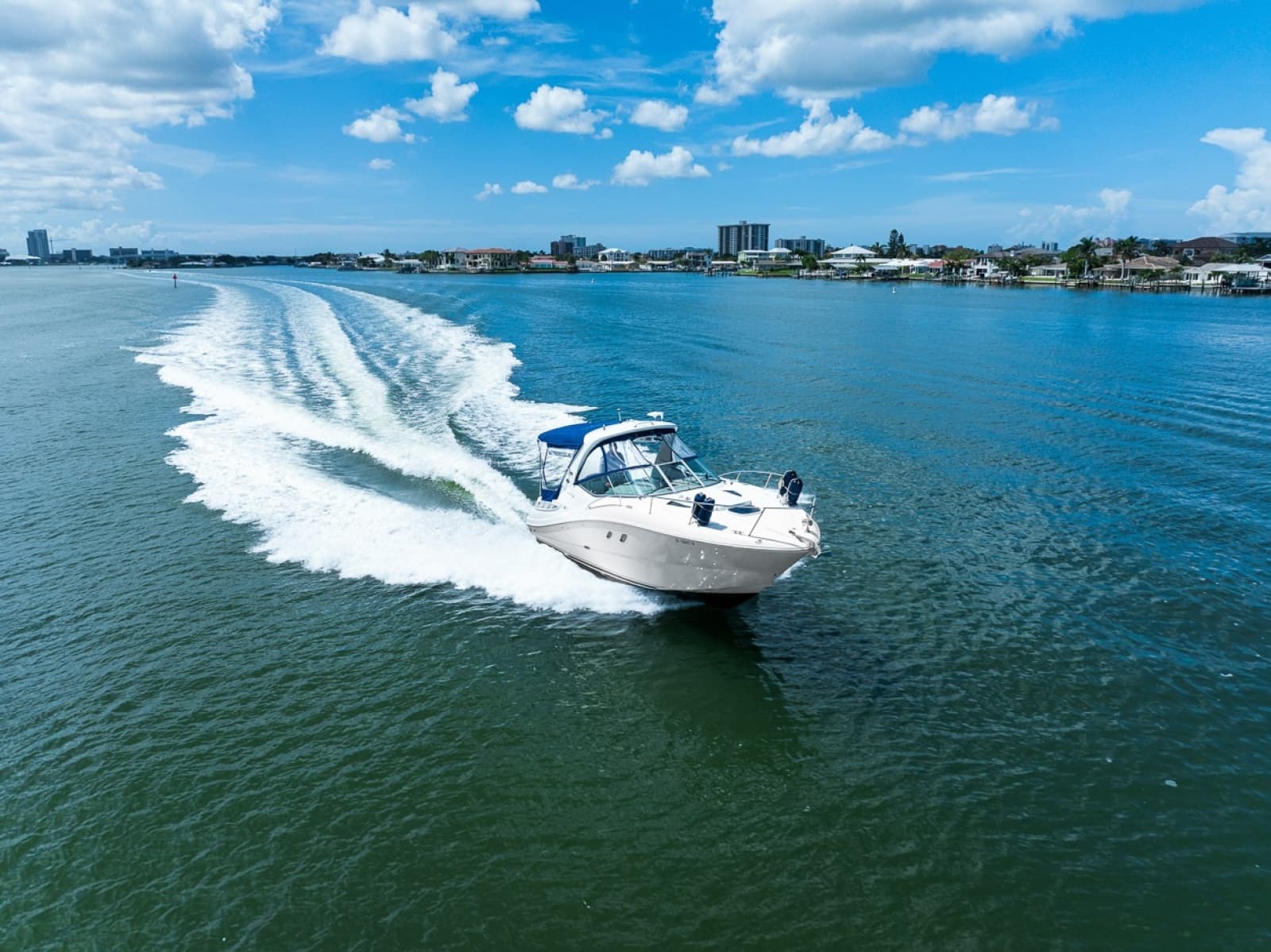 2009 Sea Ray 310 Sundancer - Photo 30