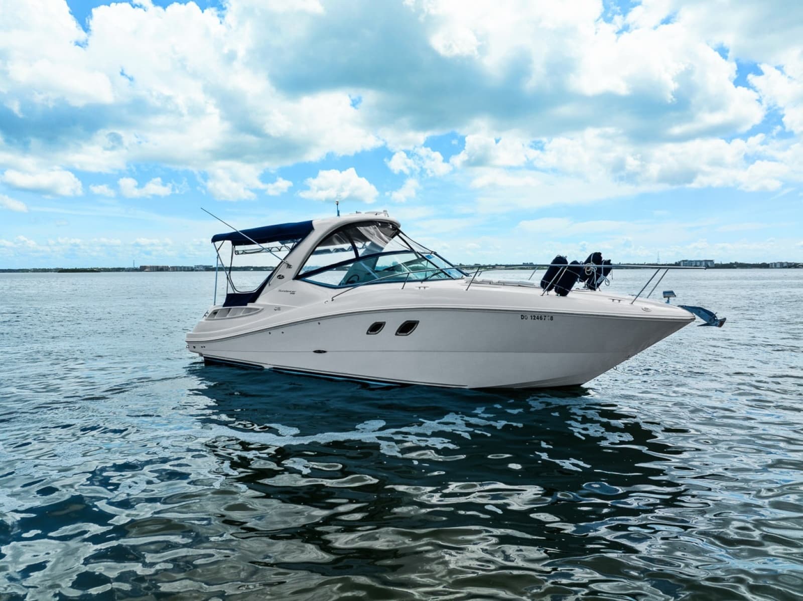 2009 Sea Ray 310 Sundancer - Photo 24