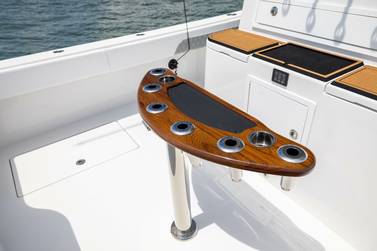 2026 Front Runner Catamaran - Photo 44