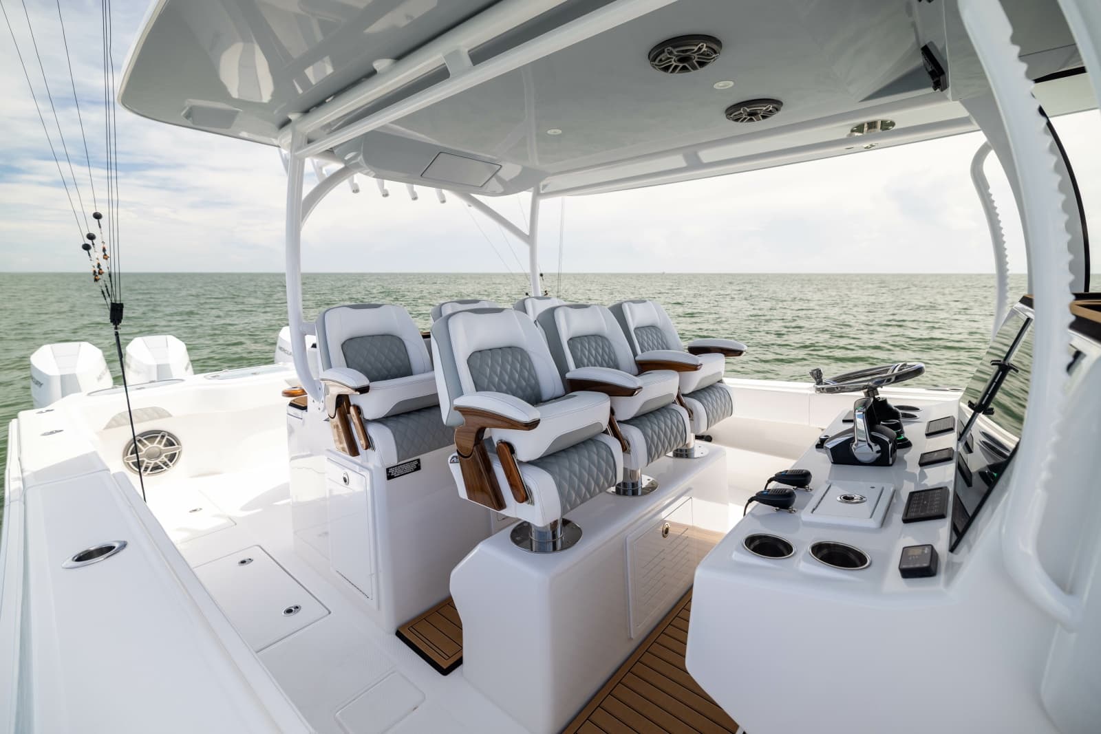 2026 Front Runner Catamaran - Photo 33