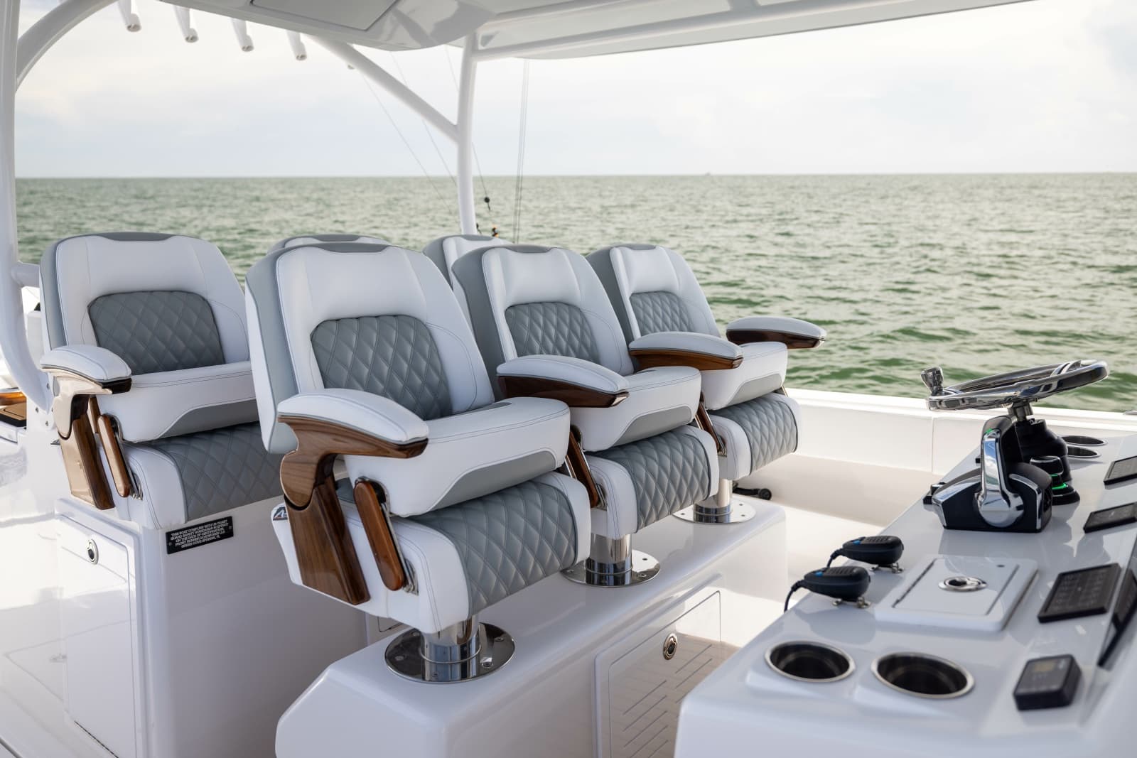 2026 Front Runner Catamaran - Photo 34