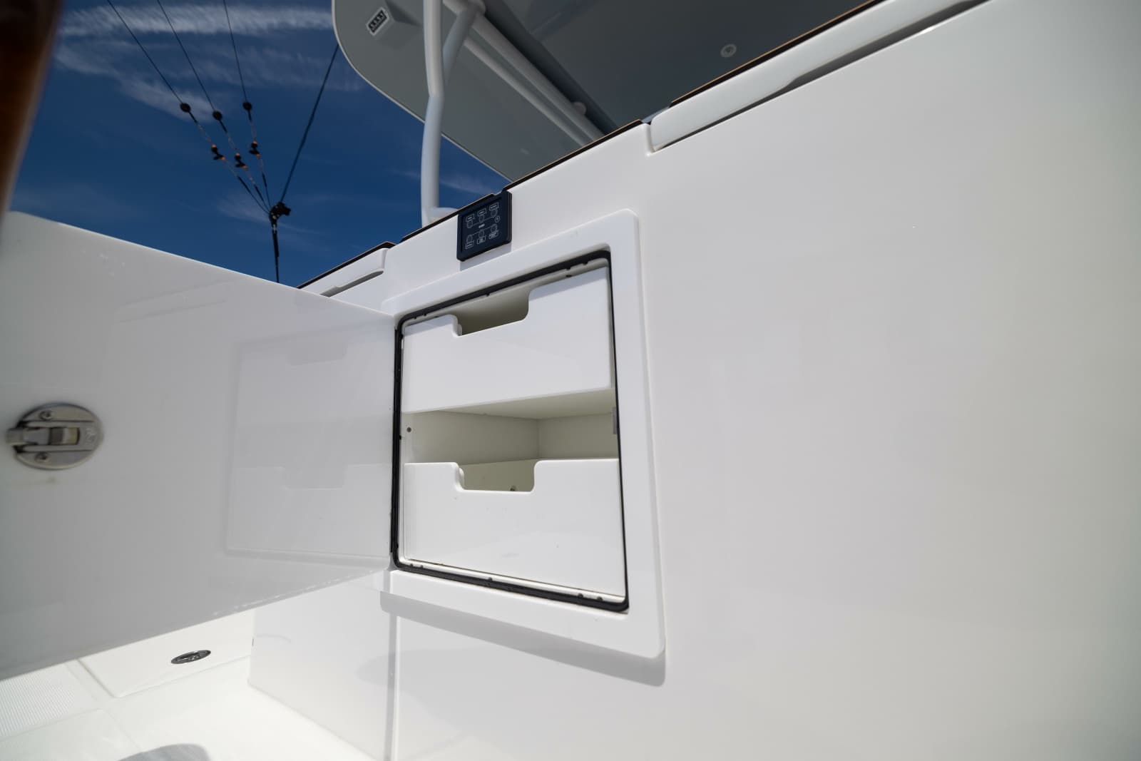 2026 Front Runner Catamaran - Photo 46
