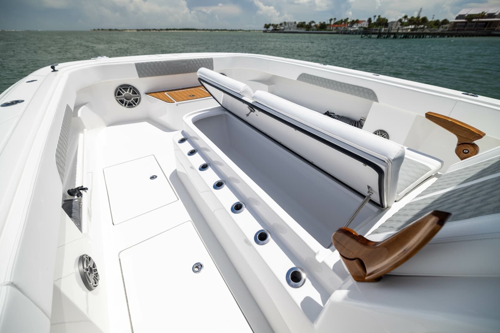 2026 Front Runner Catamaran - Photo 16