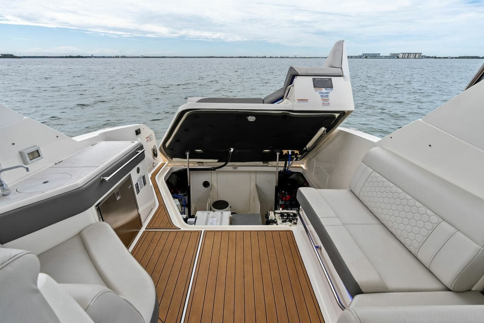 2022 Sea Ray Sundancer - Photo 34