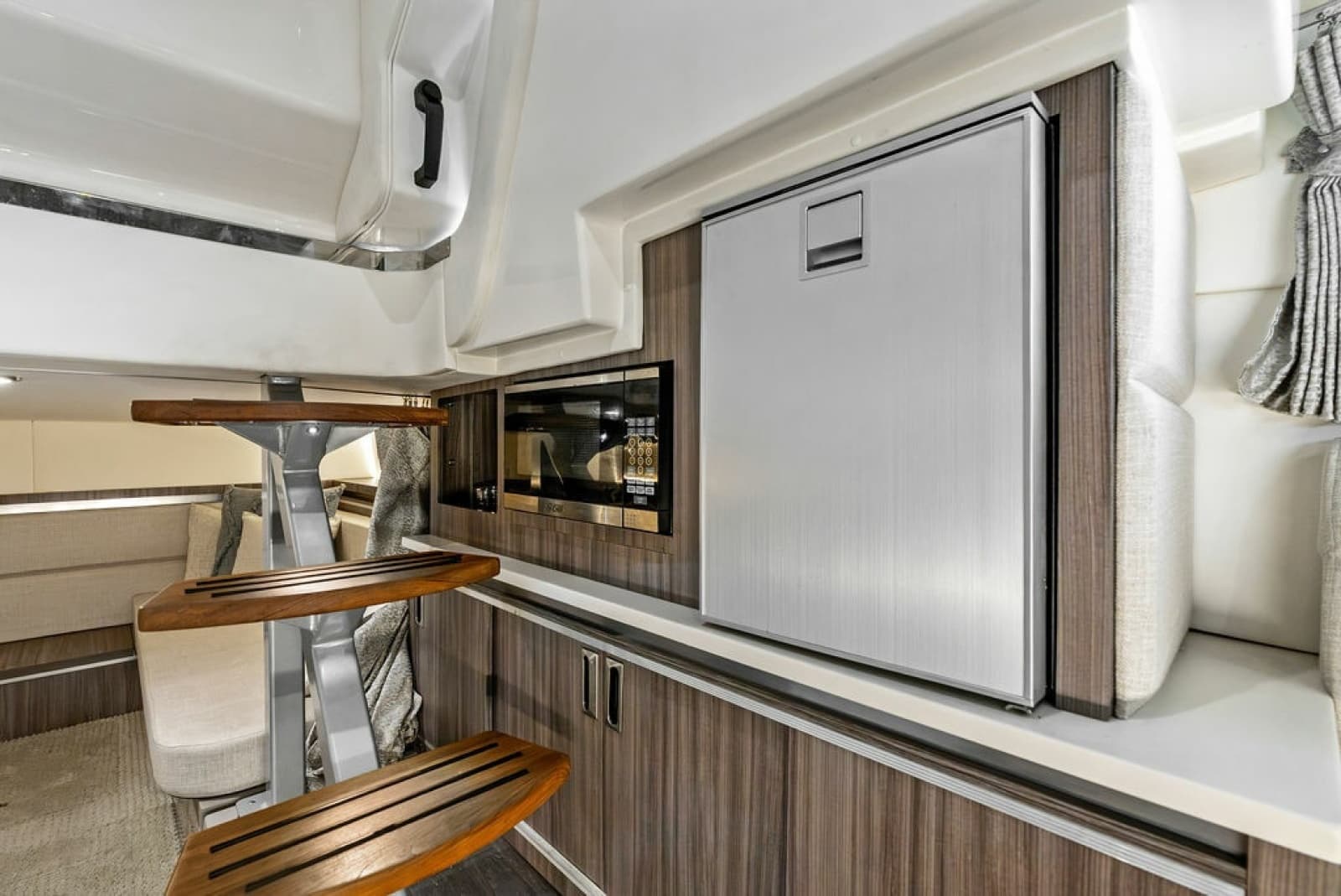 2022 Sea Ray Sundancer - Photo 40