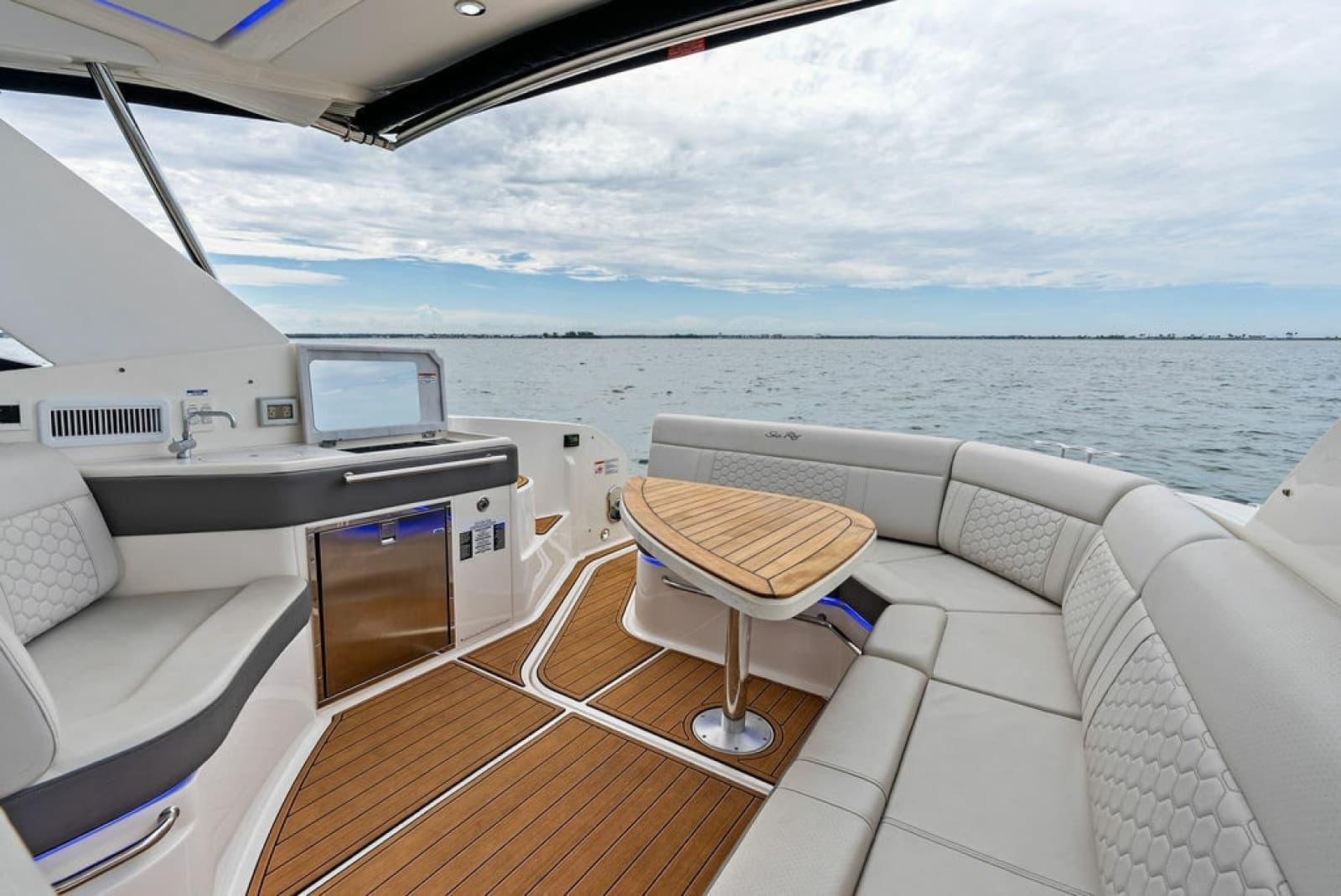 2022 Sea Ray Sundancer - Photo 36