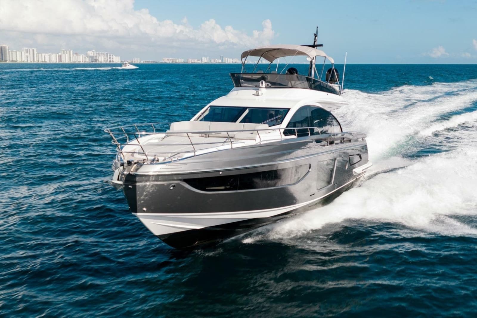 2024 Azimut S7 - Photo 2