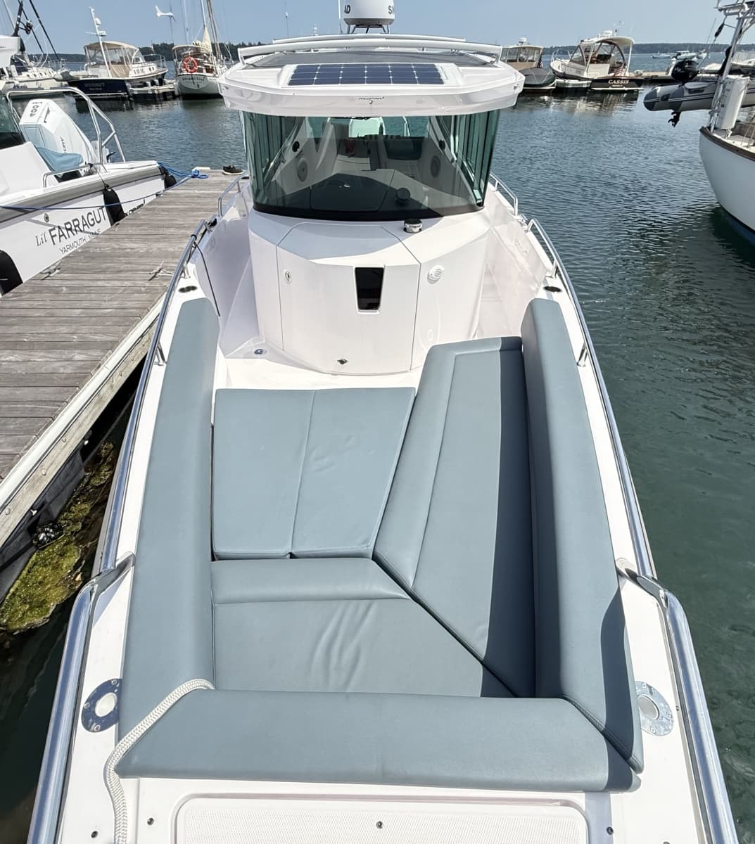 2022 Axopar 28 Cabin - Photo 19
