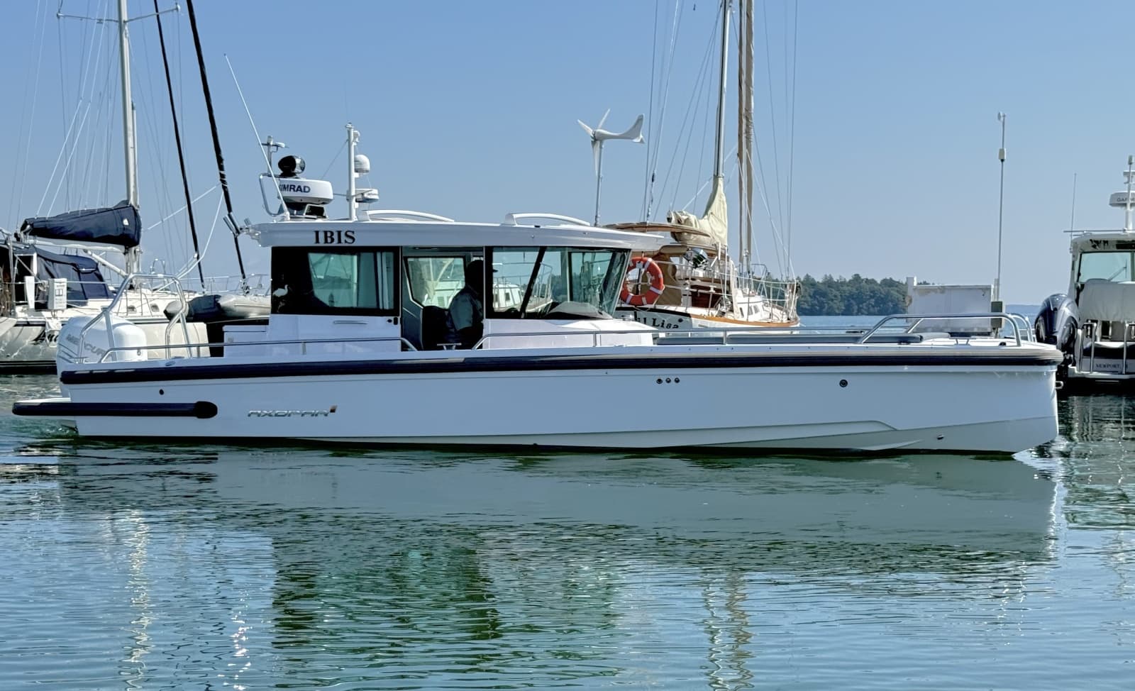 2022 Axopar 28 Cabin - Photo 43