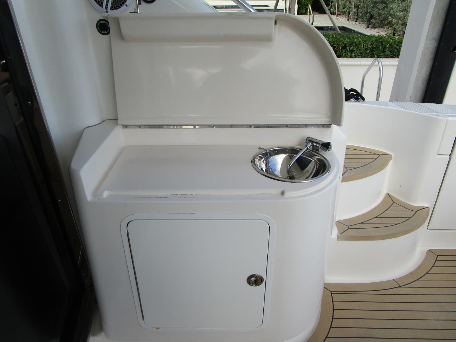2003 Neptunus Flybridge Motor Yacht - Photo 40