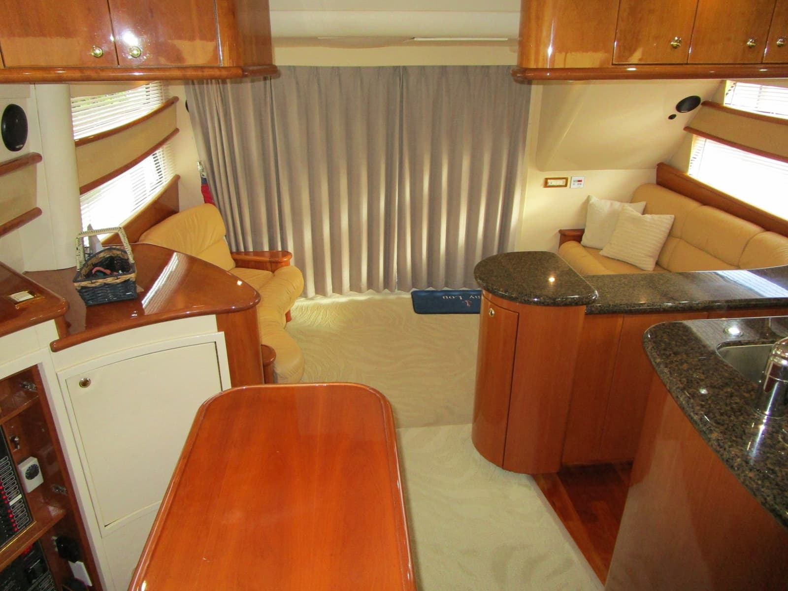 2003 Neptunus Flybridge Motor Yacht - Photo 13