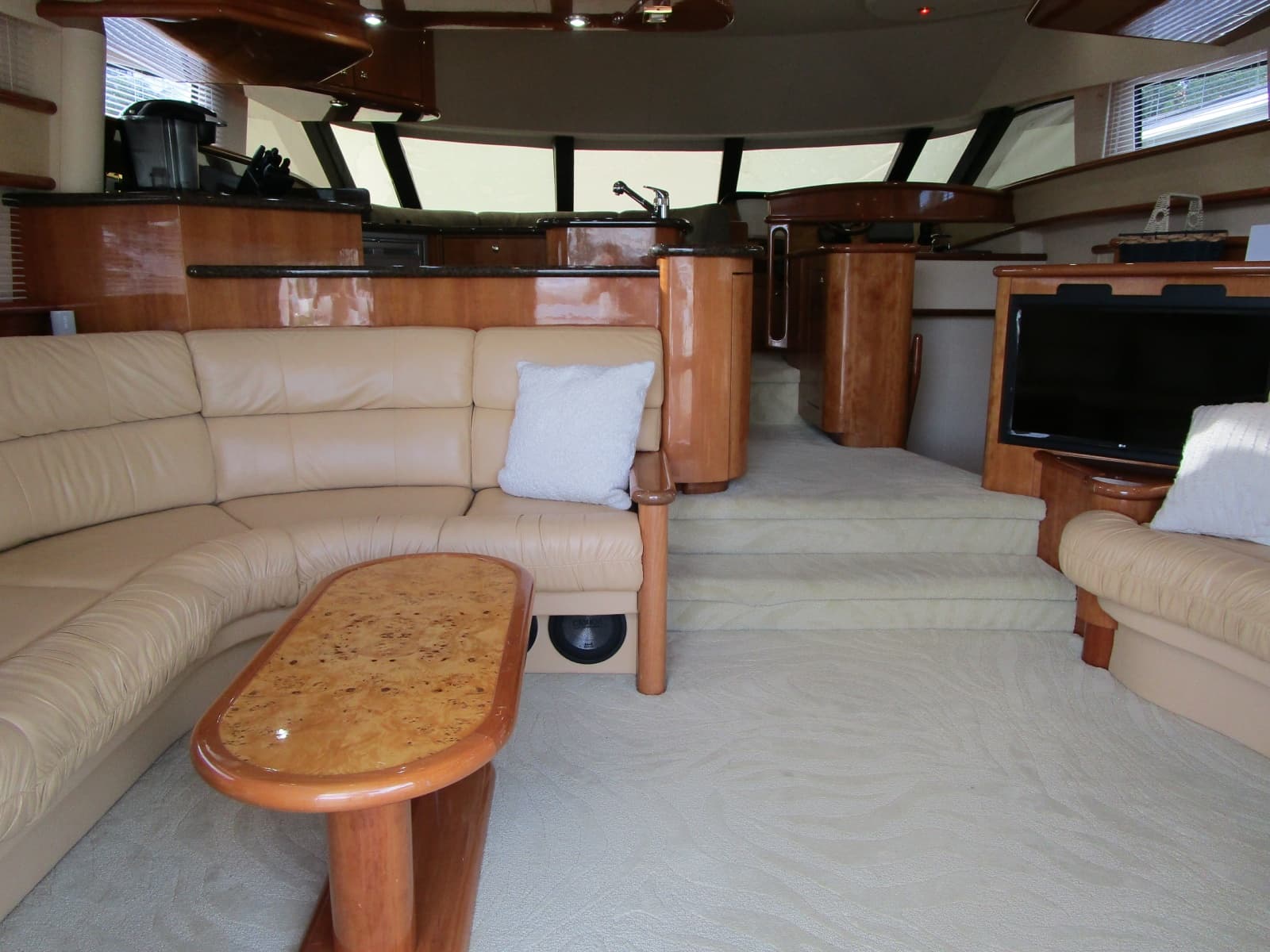2003 Neptunus Flybridge Motor Yacht - Photo 2