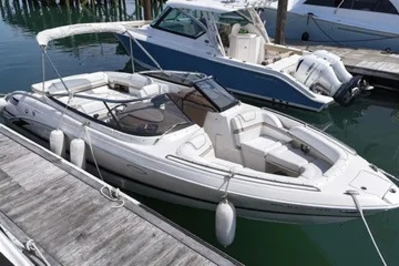 2014 Formula 270 Bowrider - Photo 1