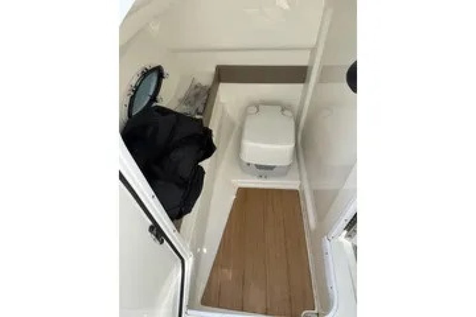 2014 Formula 270 Bowrider - Photo 11