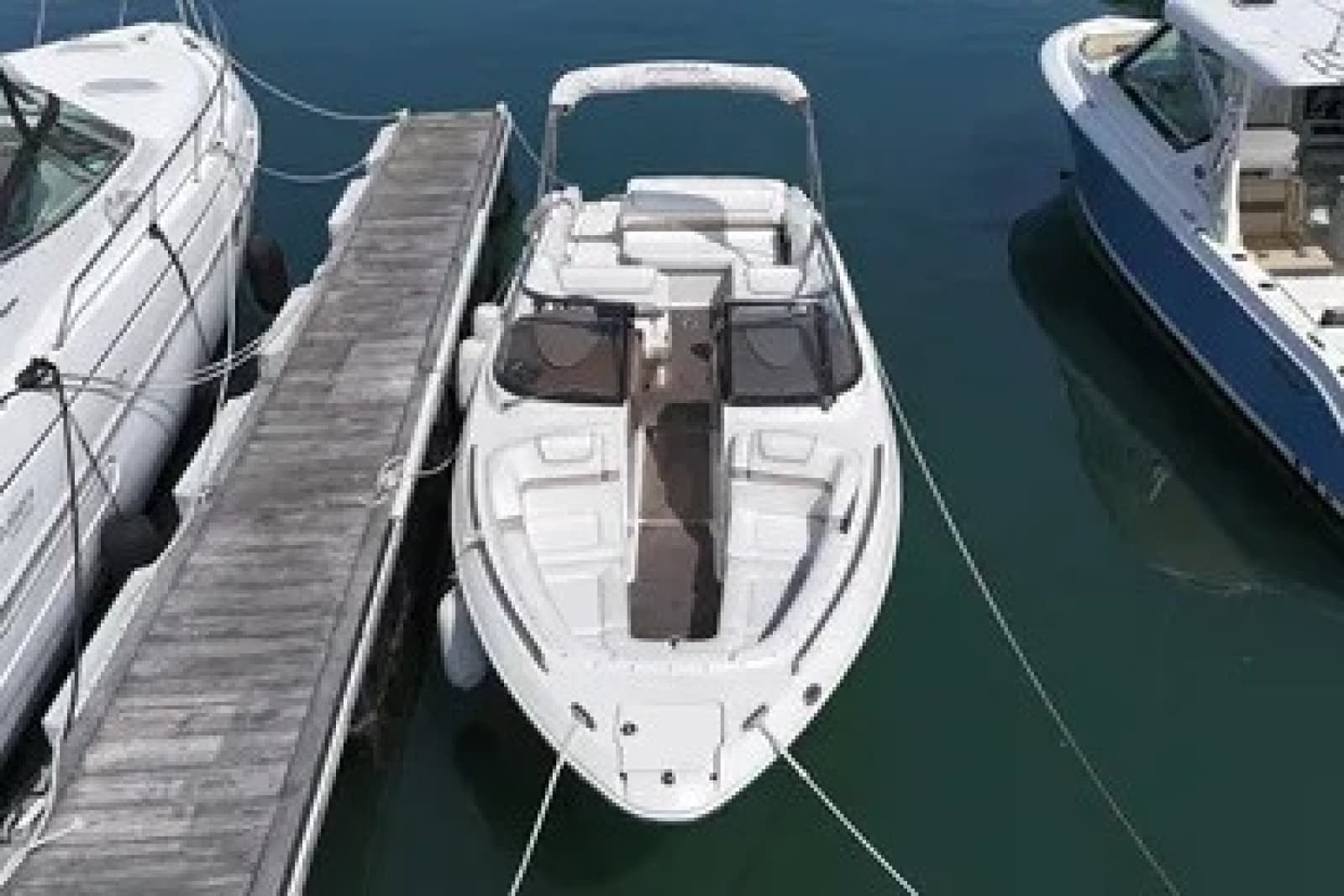 2014 Formula 270 Bowrider - Photo 4