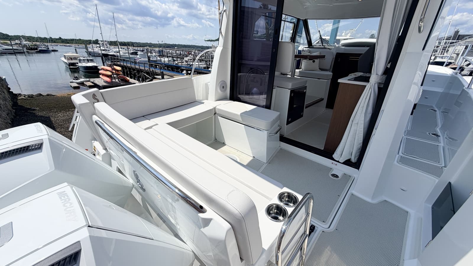 2027 Beneteau Antares 9 - Photo 19