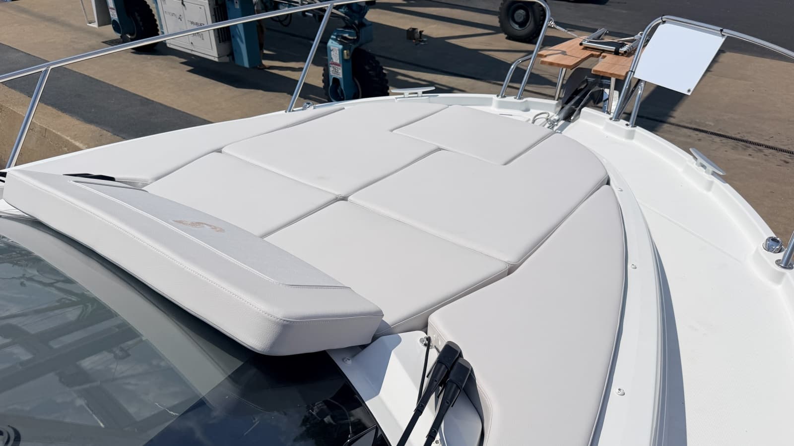 2027 Beneteau Antares 9 - Photo 20