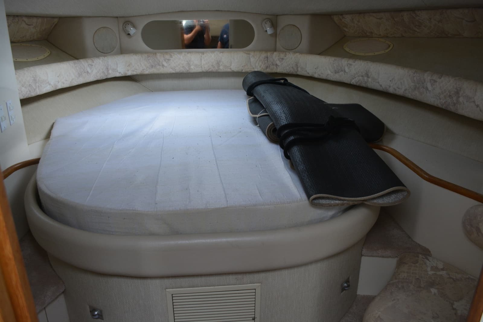1996 Sea Ray Sundancer 370 - Photo 20