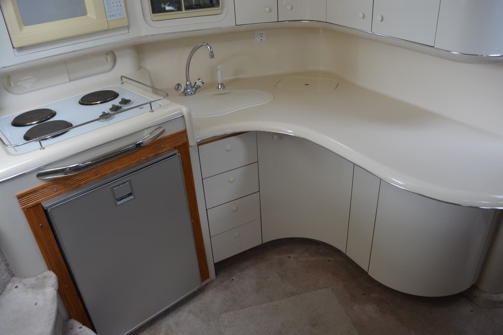 1996 Sea Ray Sundancer 370 - Photo 18