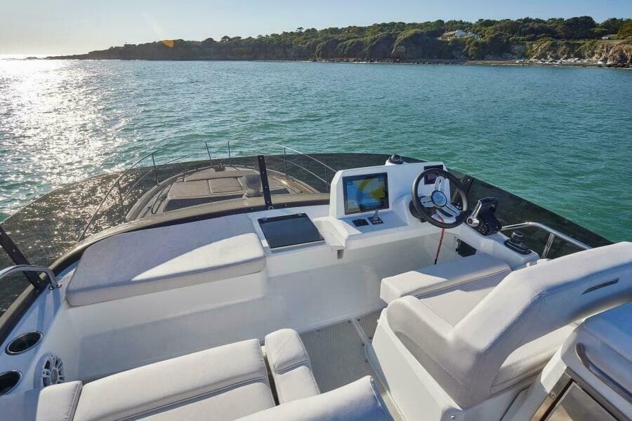 2027 Beneteau Antares 12 Fly - Photo 6