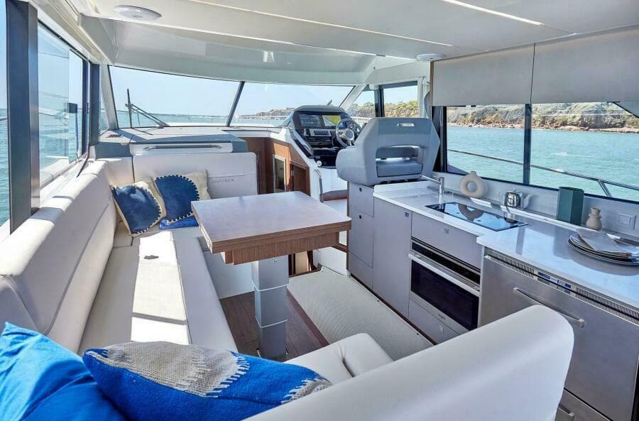 2027 Beneteau Antares 12 Fly - Photo 3