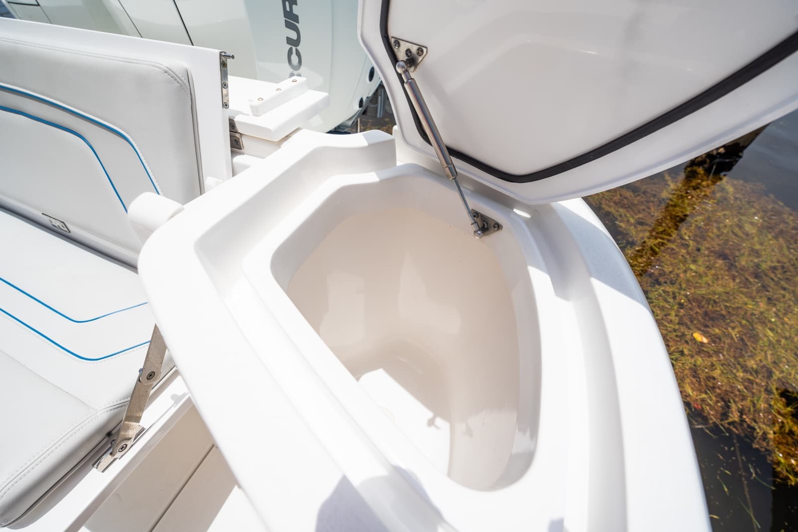 2023 Intrepid 345 Nomad FE - Photo 19