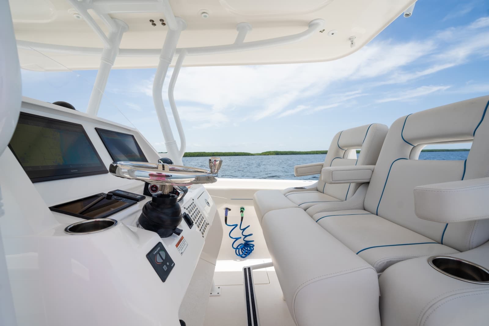 2023 Intrepid 345 Nomad FE - Photo 39