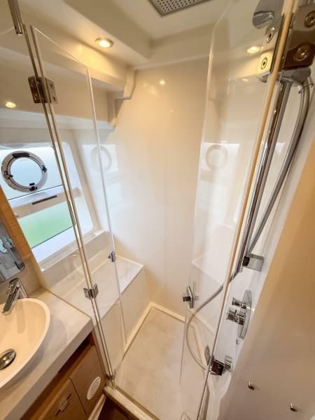 2026 Beneteau Swift Trawler 54 - Photo 19