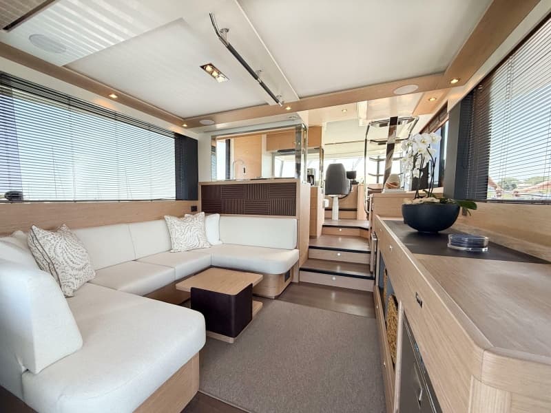2026 Beneteau Swift Trawler 54 - Photo 8