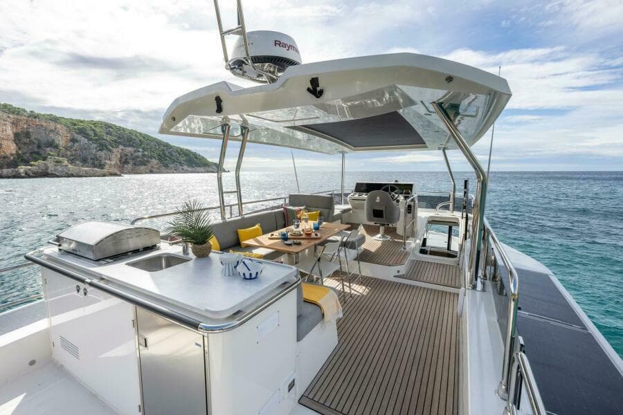 2026 Beneteau Swift Trawler 54 - Photo 26