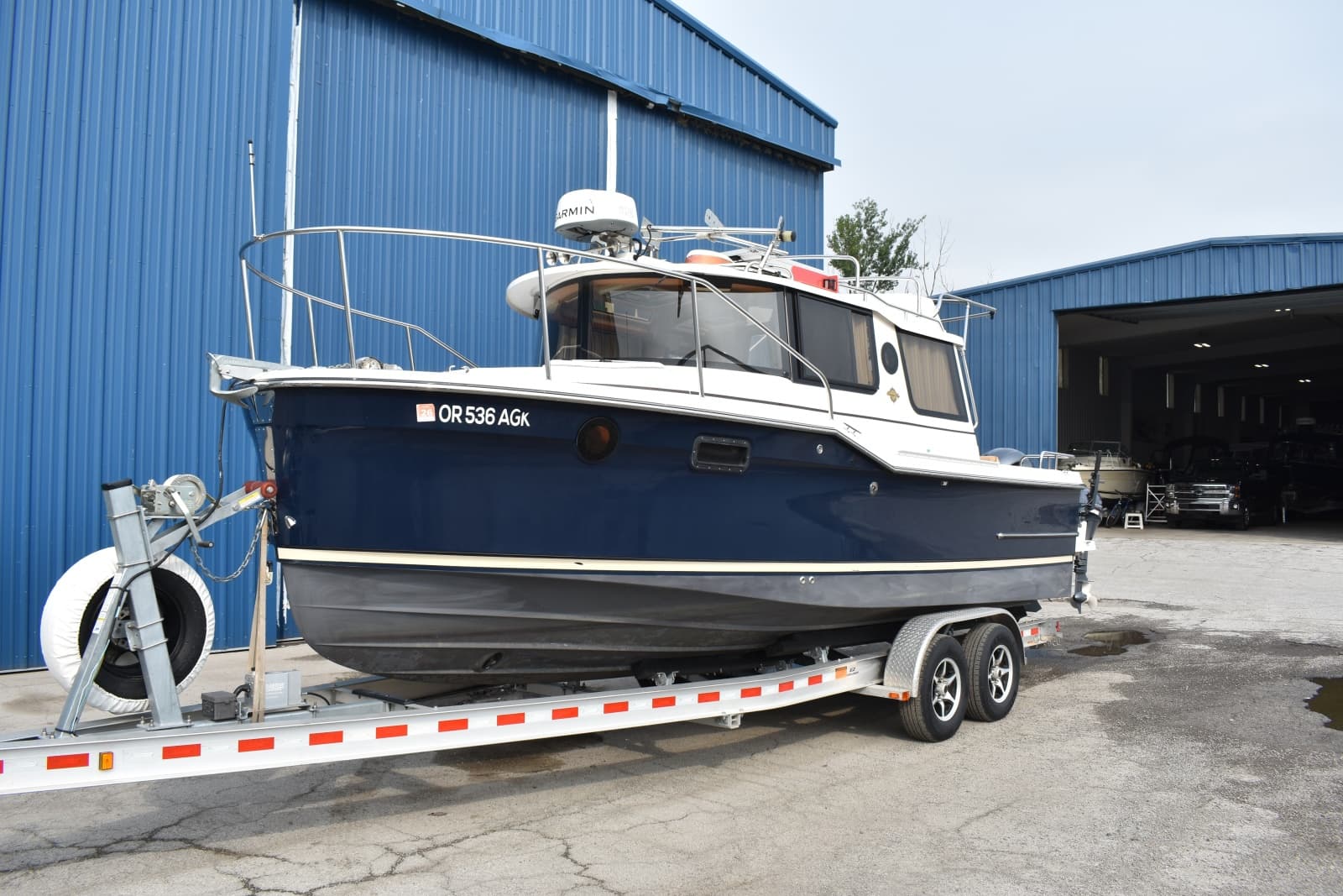 2019 Ranger Tugs R23 - Photo 8