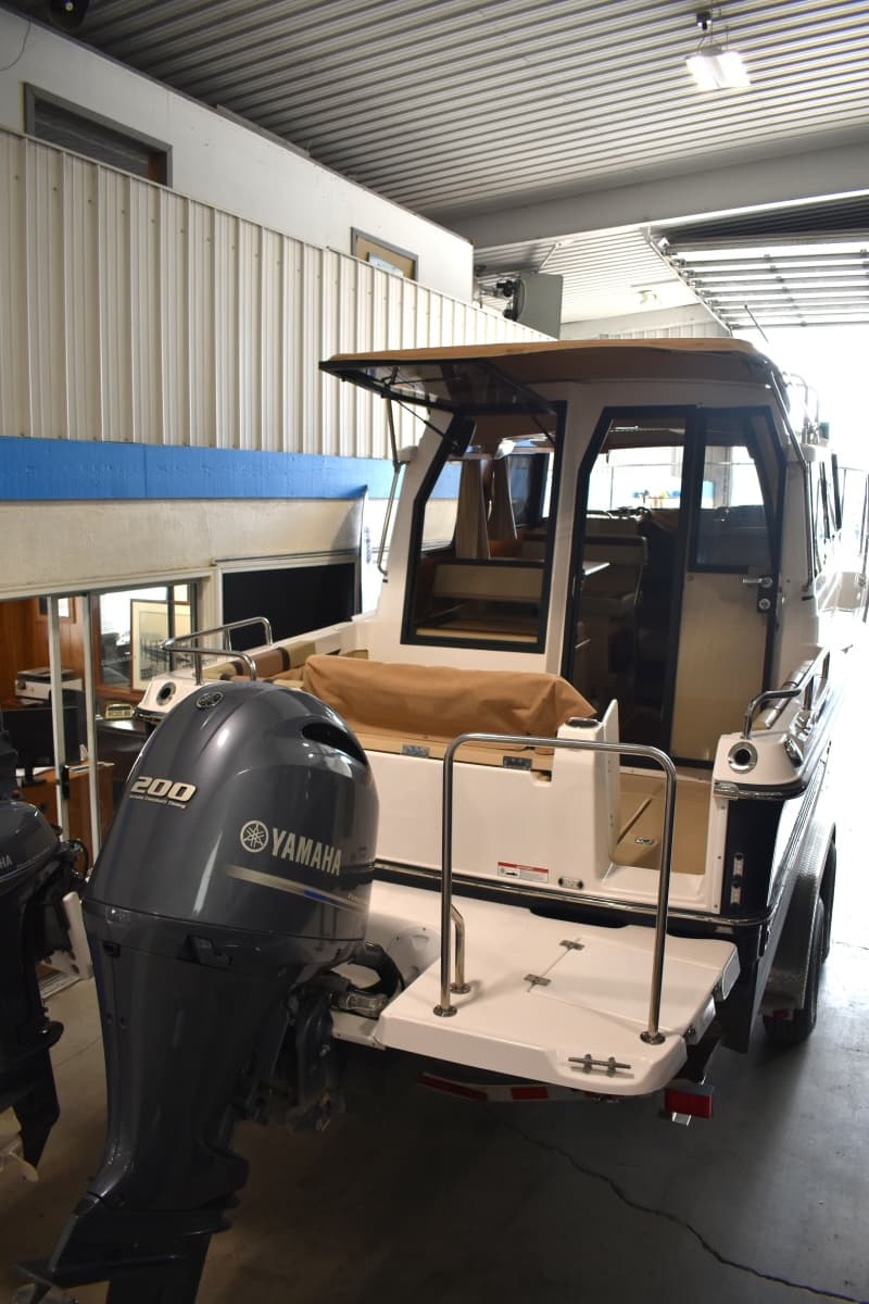 2019 Ranger Tugs R23 - Photo 16