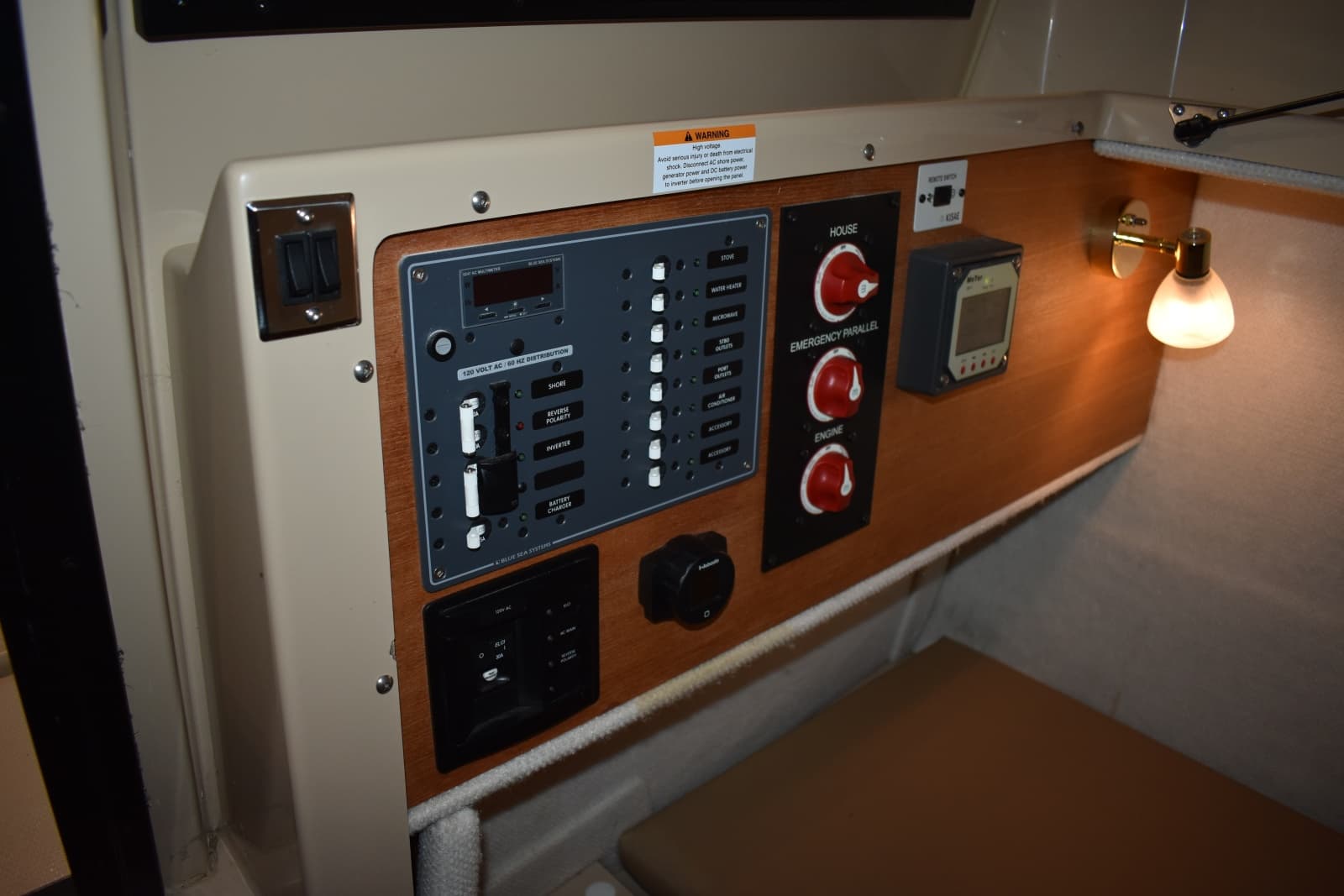 2019 Ranger Tugs R23 - Photo 29