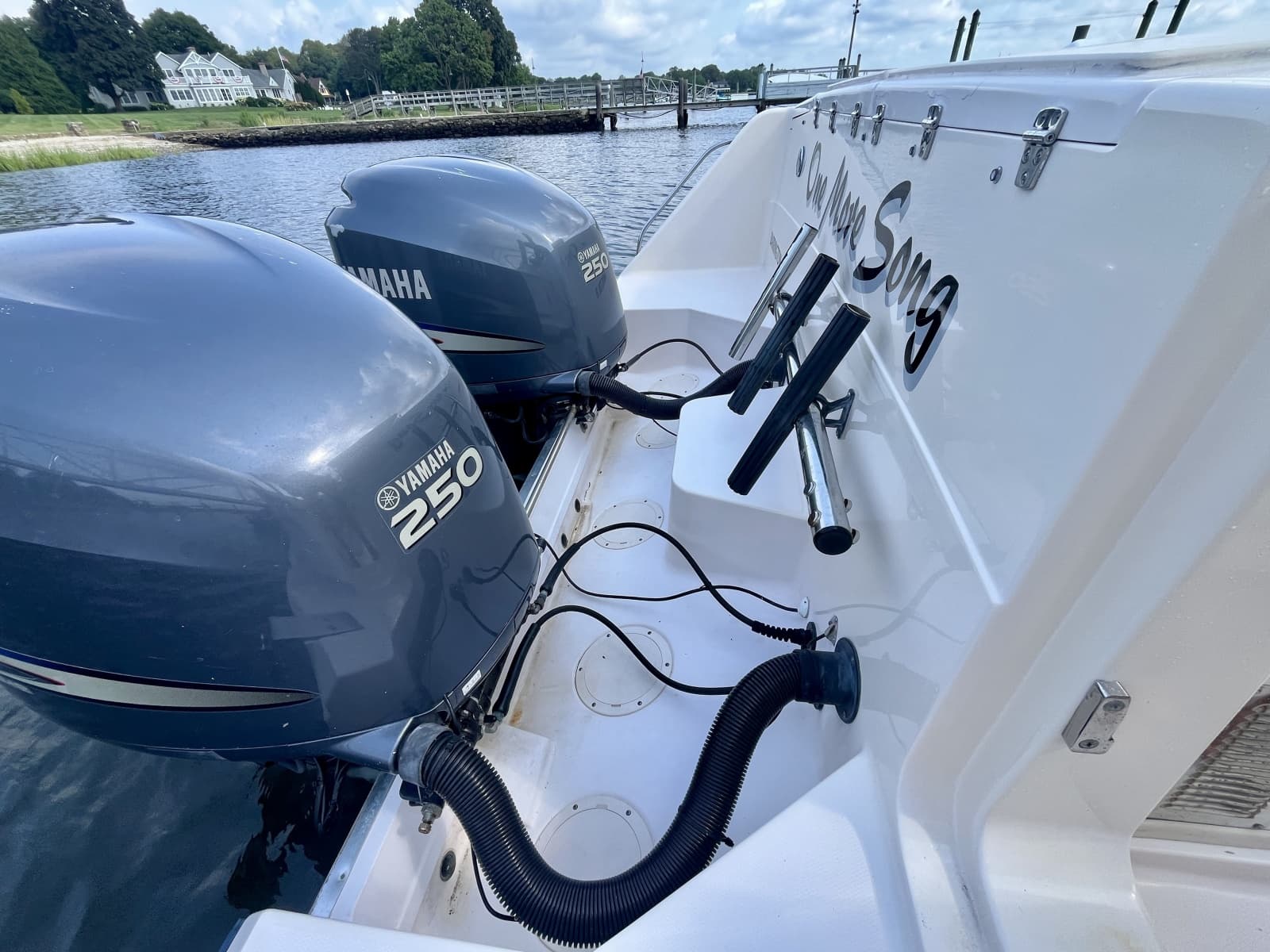 2003 Grady-White Express 330 - Photo 19
