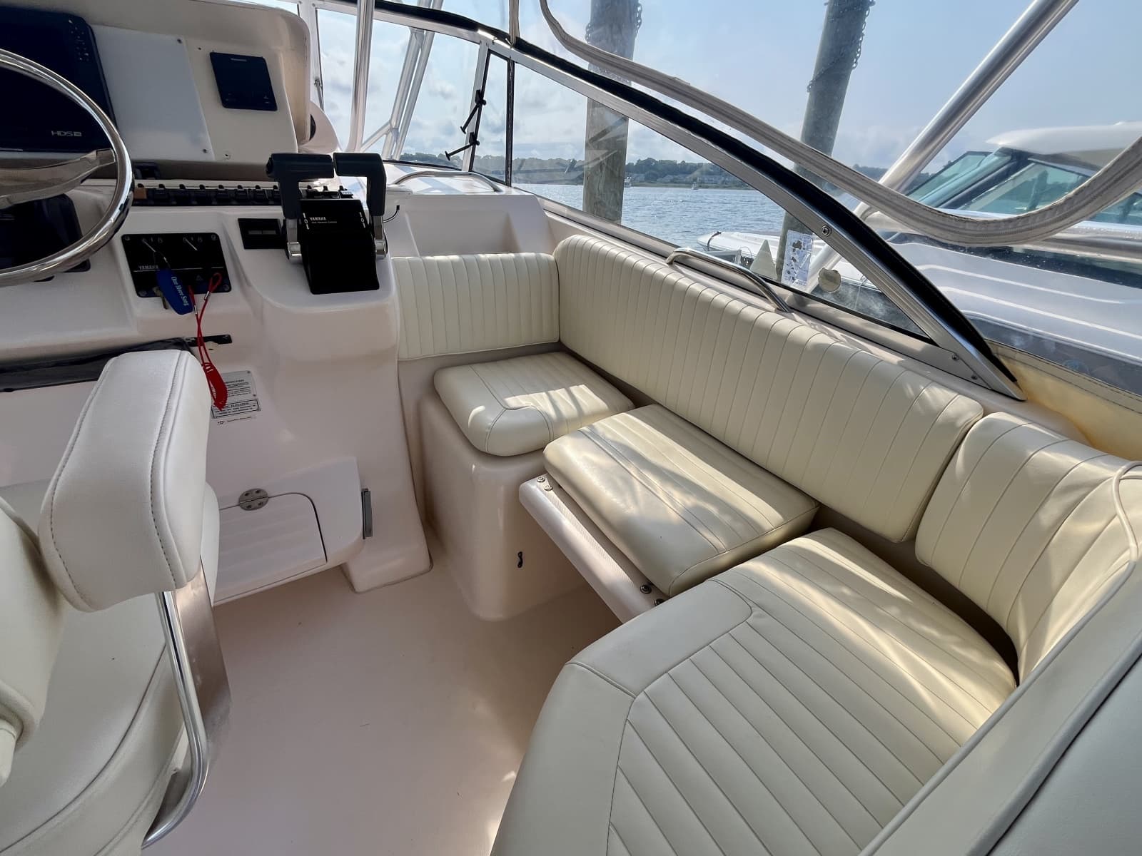 2003 Grady-White Express 330 - Photo 7