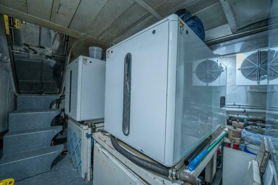 2004 Azimut 80 Carat - Photo 58