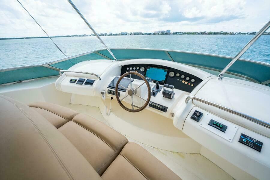 2004 Azimut 80 Carat - Photo 16