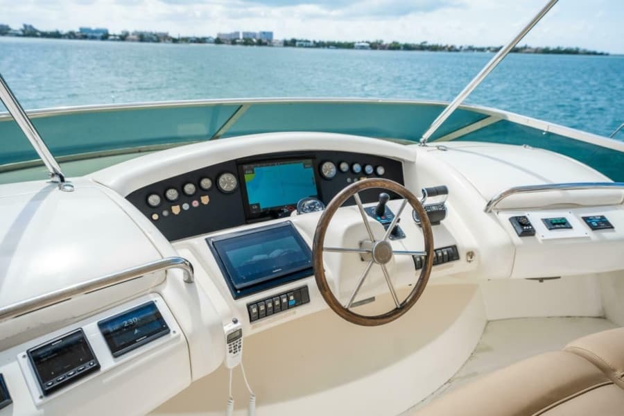 2004 Azimut 80 Carat - Photo 17