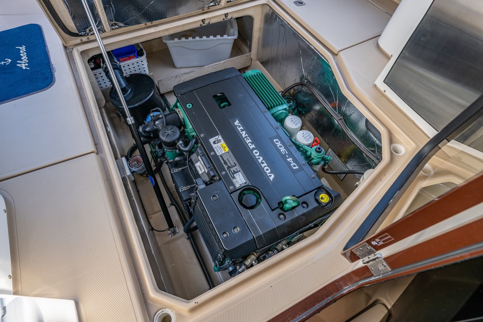 2016 Ranger Tugs R-31 CB - Photo 8