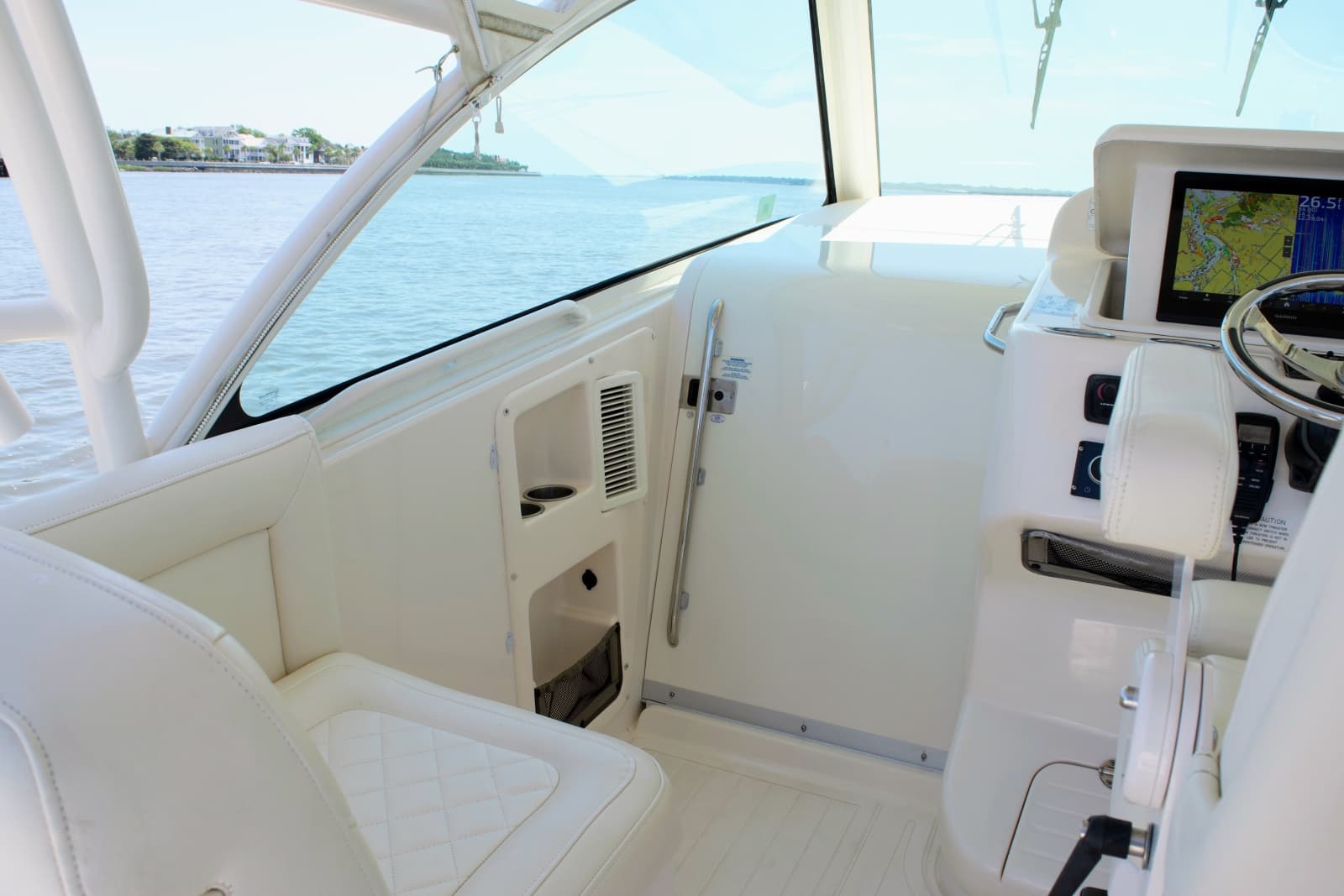 2020 Grady-White 370 Express - Photo 11