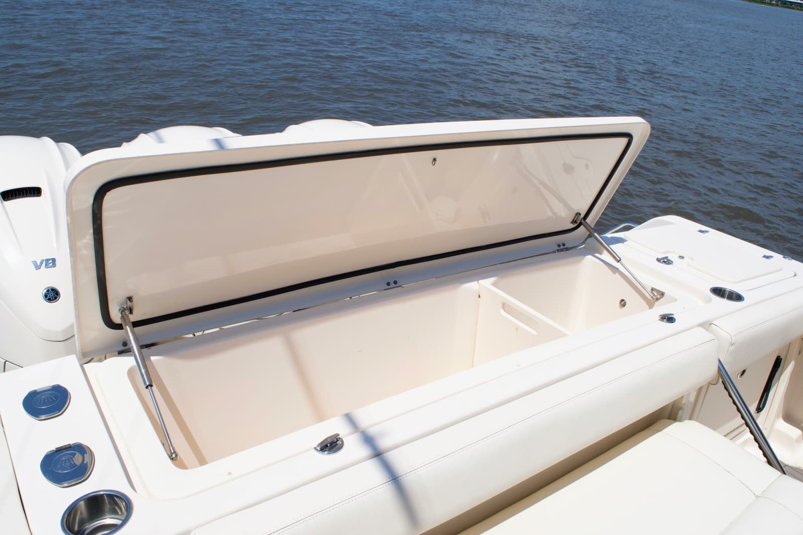 2020 Grady-White 370 Express - Photo 23