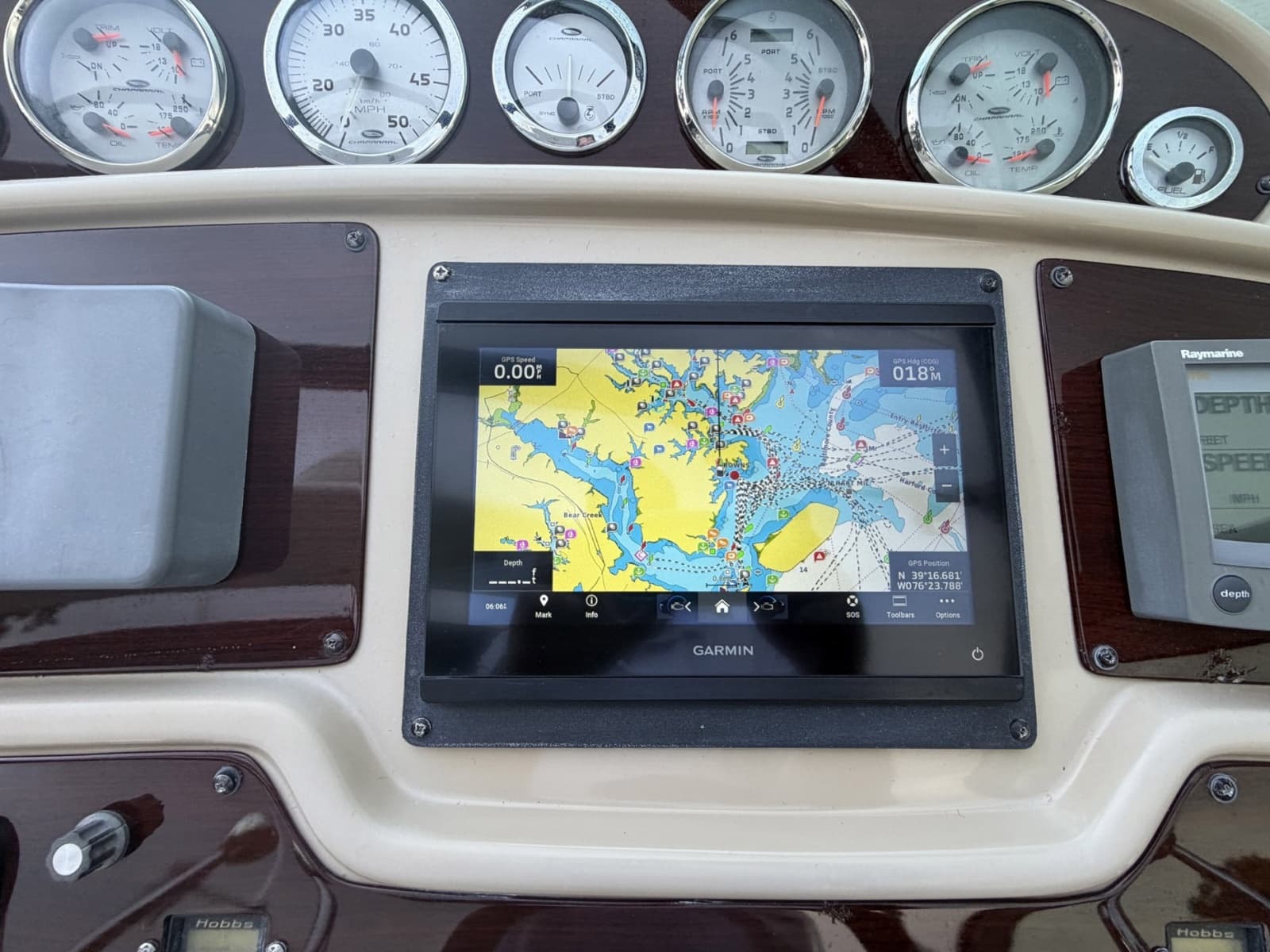 2004 Chaparral Signature 350 - Photo 22