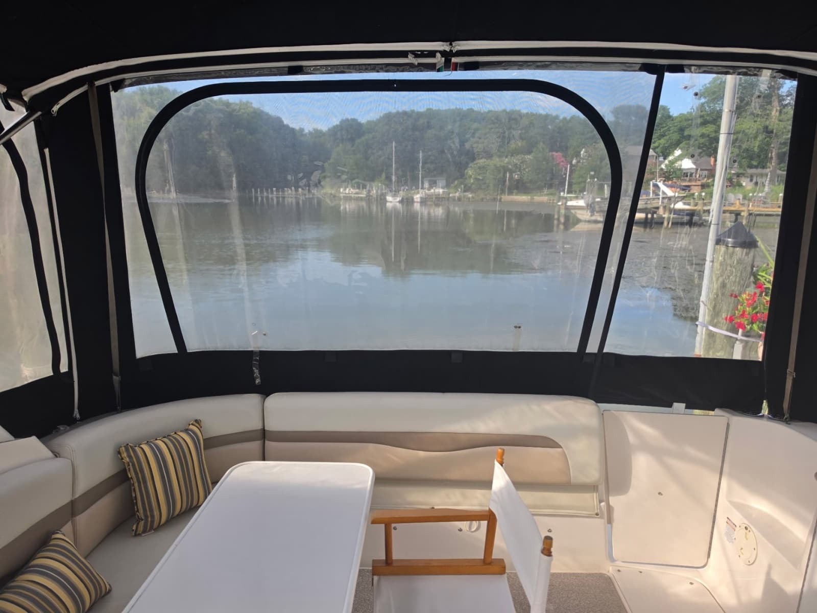 2004 Chaparral Signature 350 - Photo 12