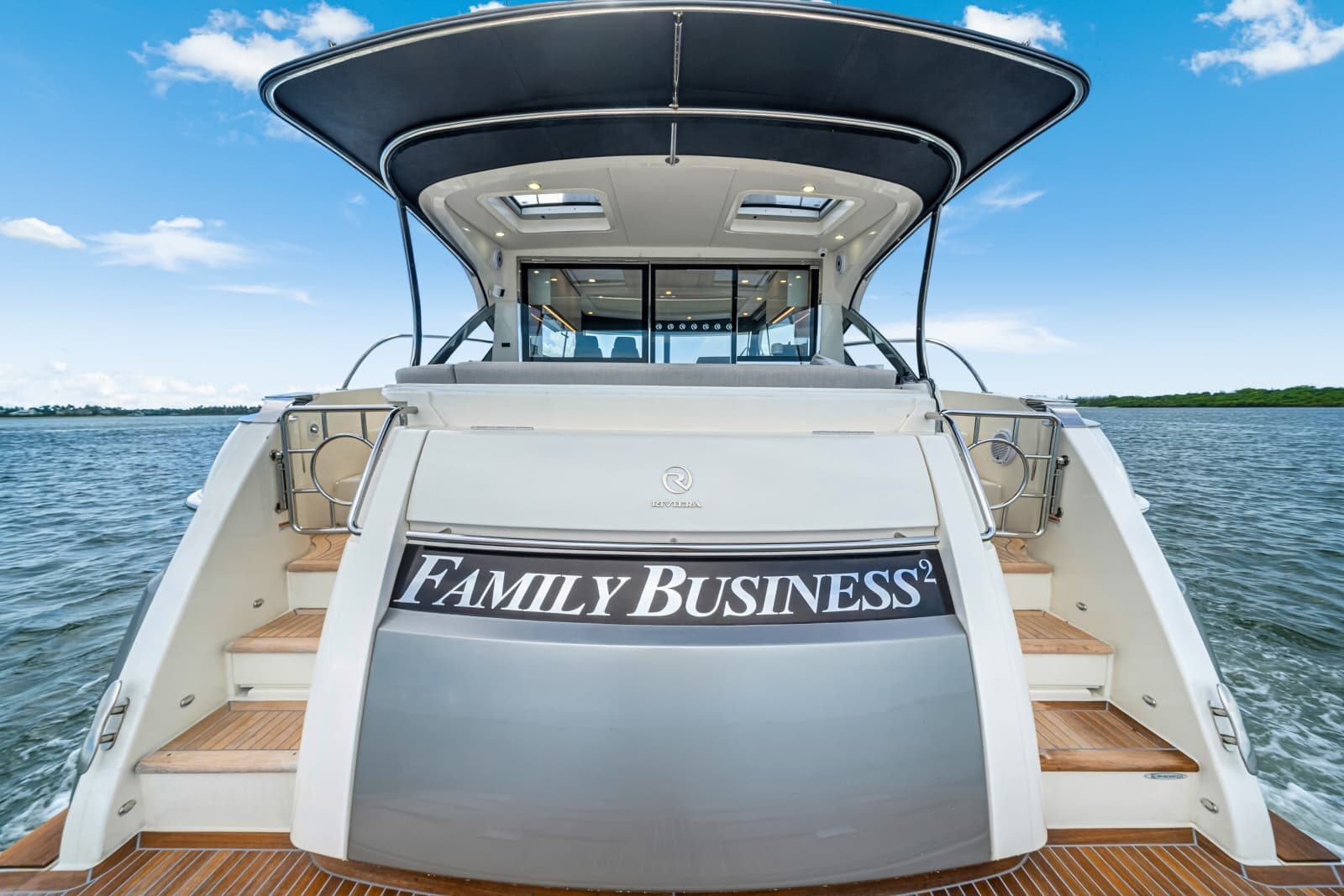2023 Riviera 4600 Sport Yacht - Photo 27