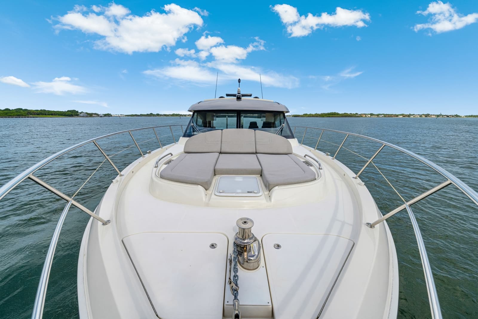 2023 Riviera 4600 Sport Yacht - Photo 21